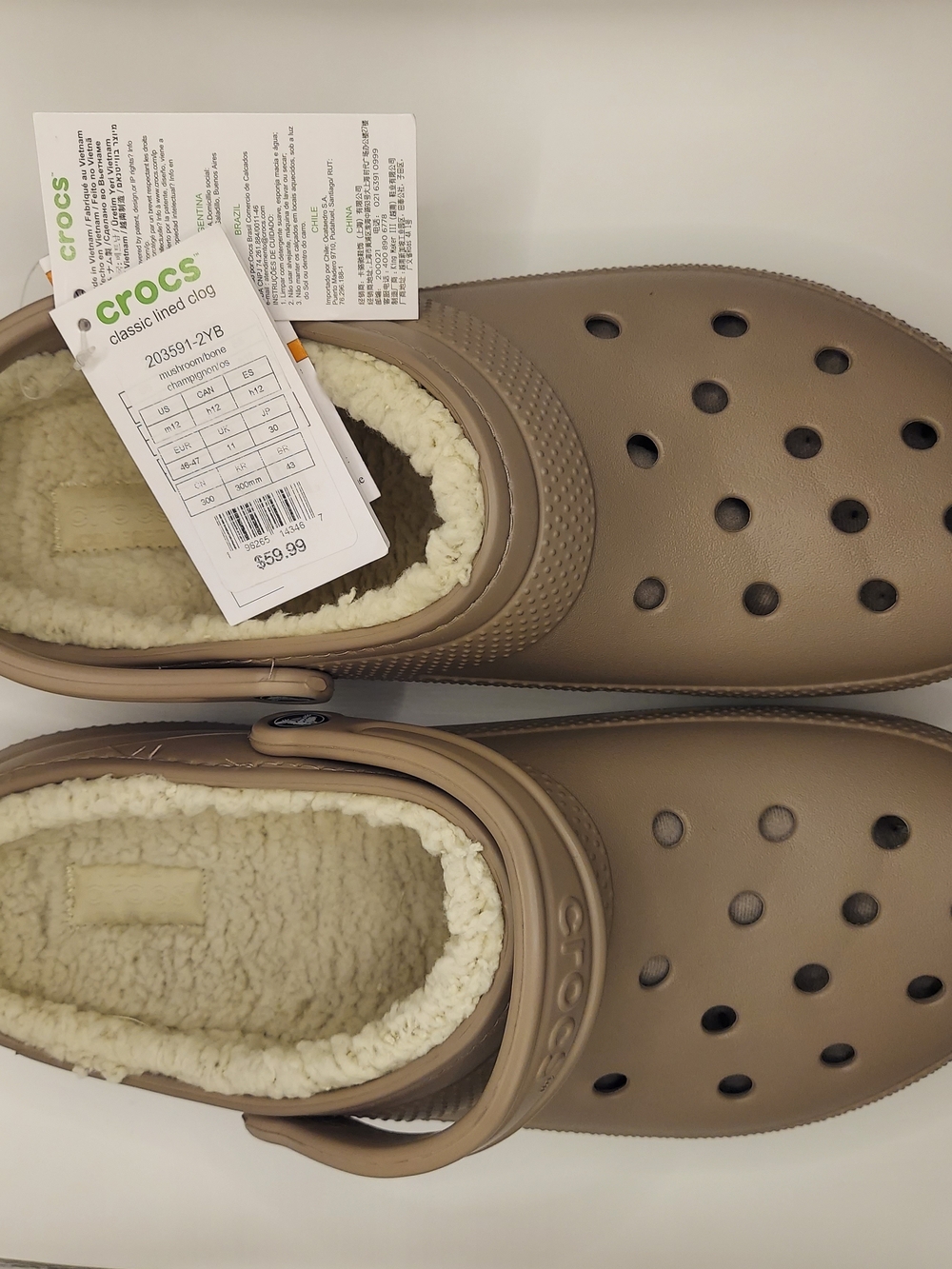 Crocs Classic Cozy Lined Clogs in Taupe Size 12M
